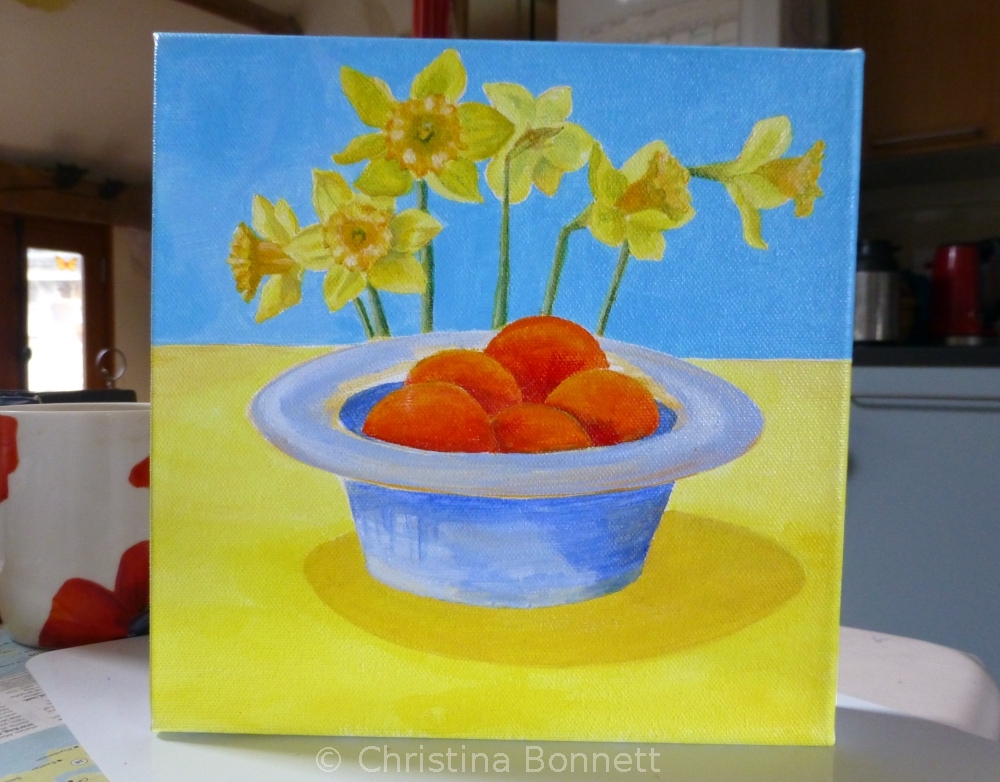 Blue bowl for Tomatoes with daffs